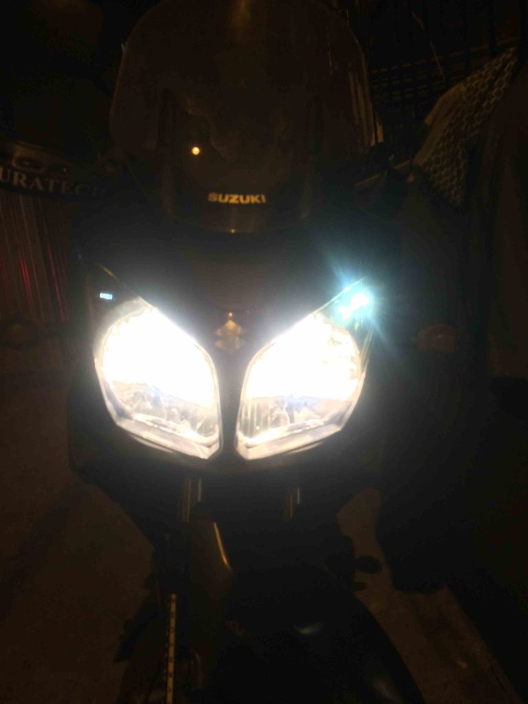 Suzuki v-strom dl650 osram %130 aydınlatma farkı