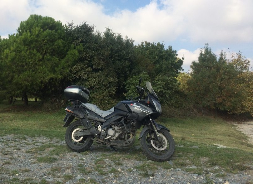 Atakan Demirtürk Suzuki V-strom dl650 Metzeller Lastik